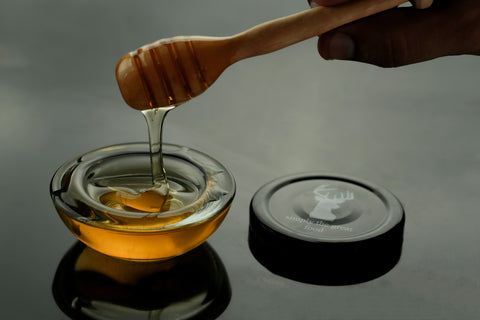 9 Ways to Treat Cold with Honey